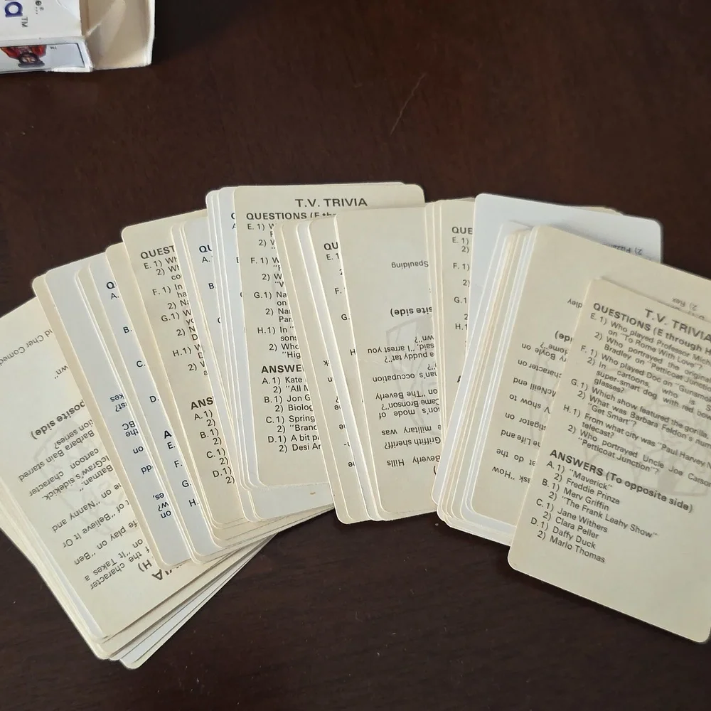 Vintage 1984 Professor Hoyle Pocket Television TV Game Card Deck Series 2 Hoyle